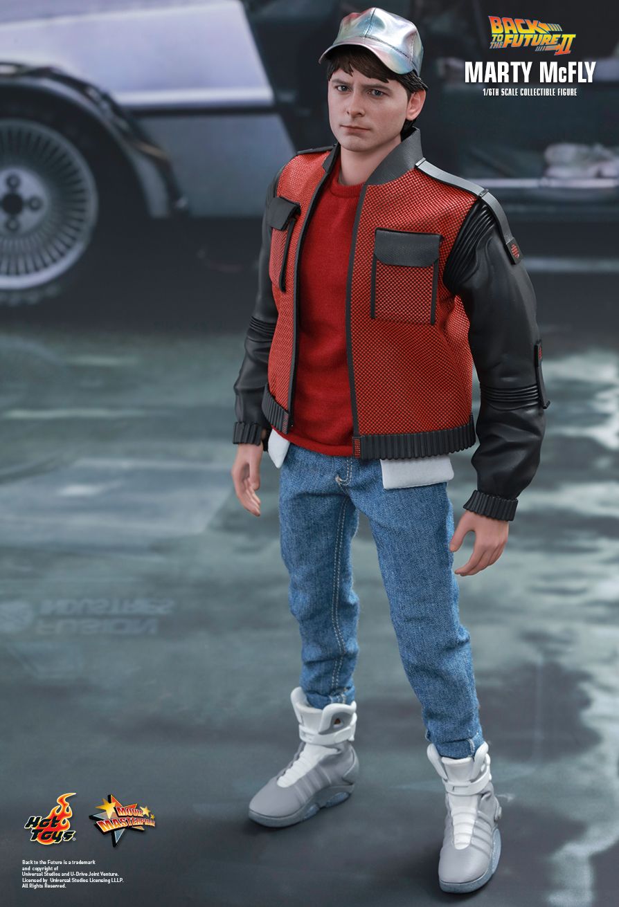 Marty McFly   Sixth Scale Figure by Hot Toys Movie Masterpiece Series